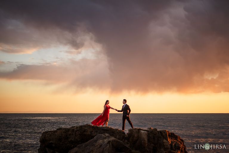 Engagement Session Wardrobe & Makeup Guide