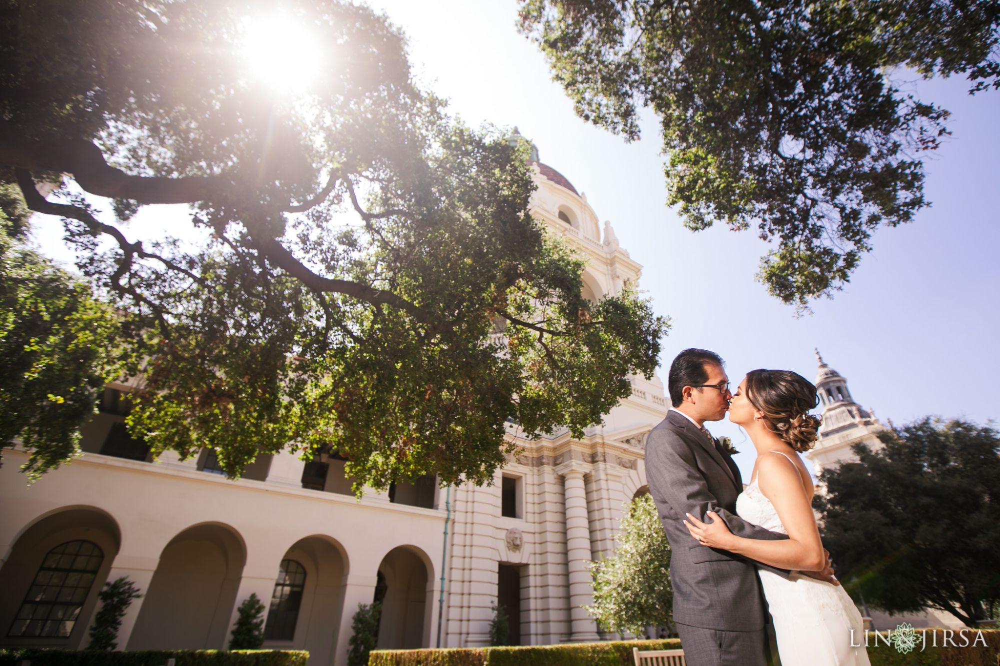 016 pasadena city hall first look wedding photography 2000x1333