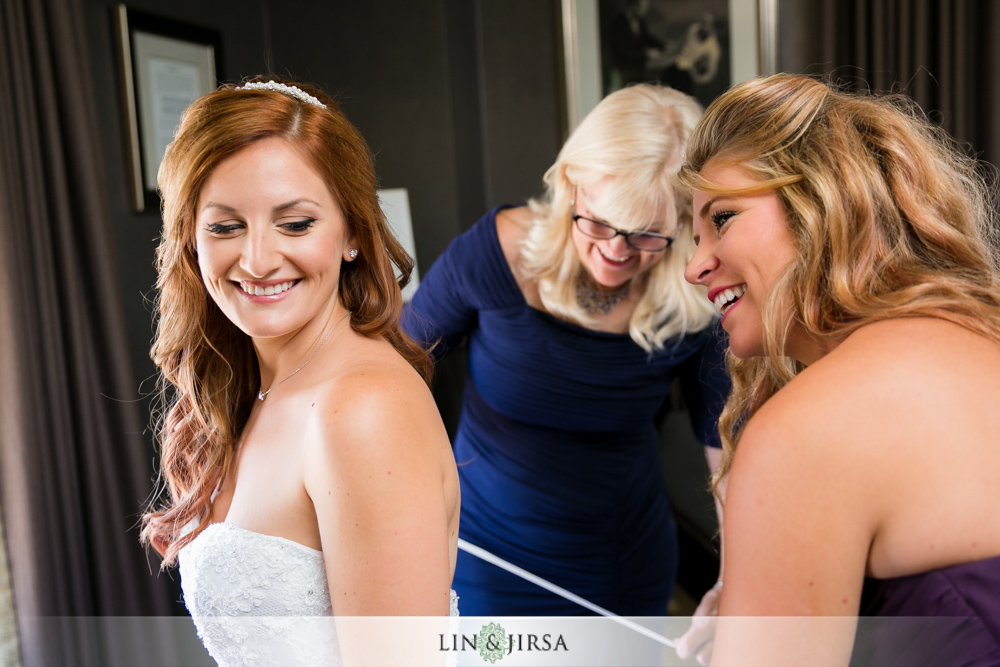 03 the los angeles athletic club los angeles wedding photographer getting ready photos