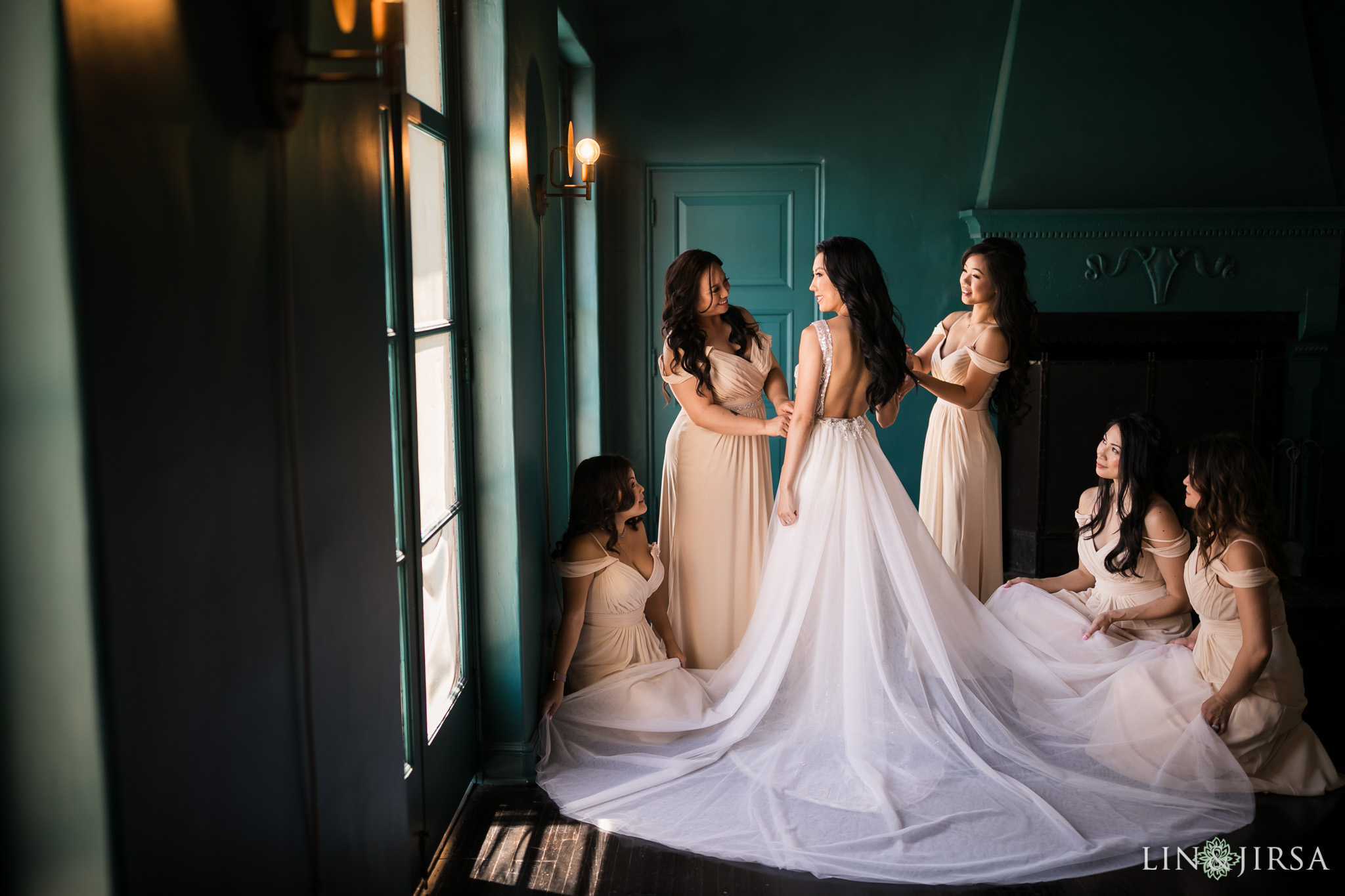 vibiana los angeles bridesmaids wedding photography