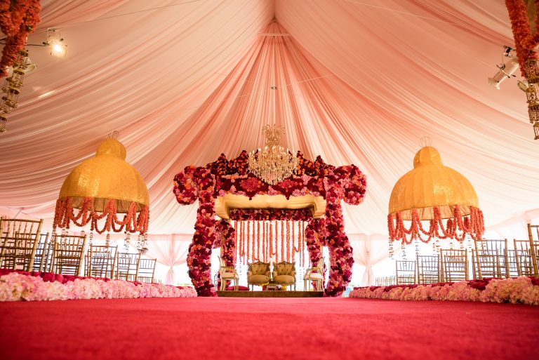 Square Root Designs | Wedding Florist & Event Design