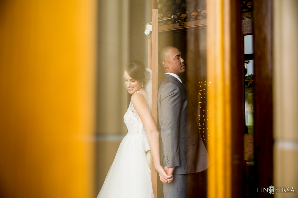 06-redondo-beach-historic-library-wedding-photography