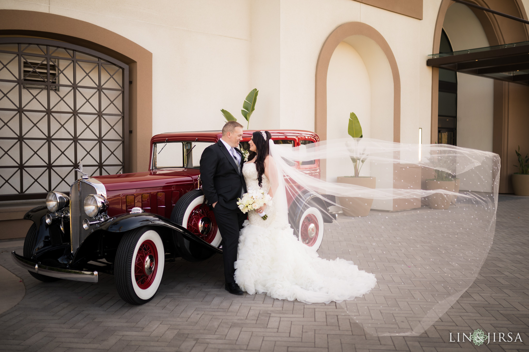 06 hilton waterfront beach resort huntington beach wedding photography