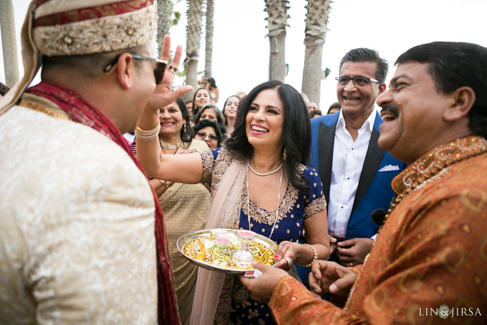 08-hotel-casa-del-mar-indian-wedding-photographer