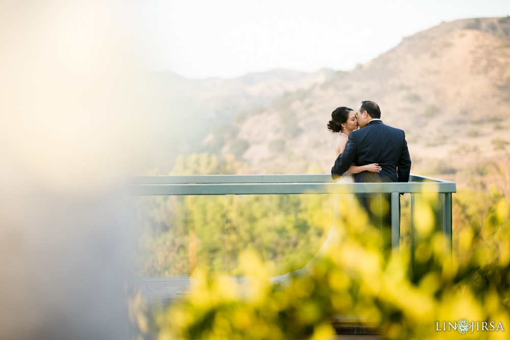 08-santiago-vineyard-wedding-photography