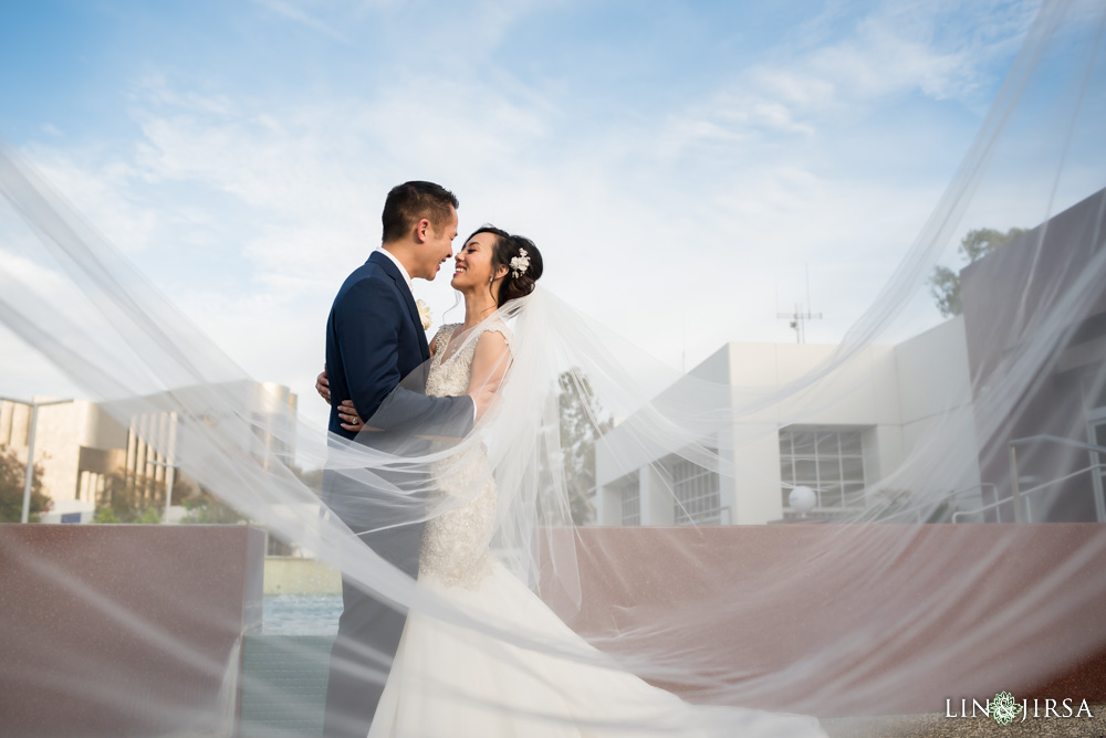 08-hyatt-regency-orange-county-wedding-photography