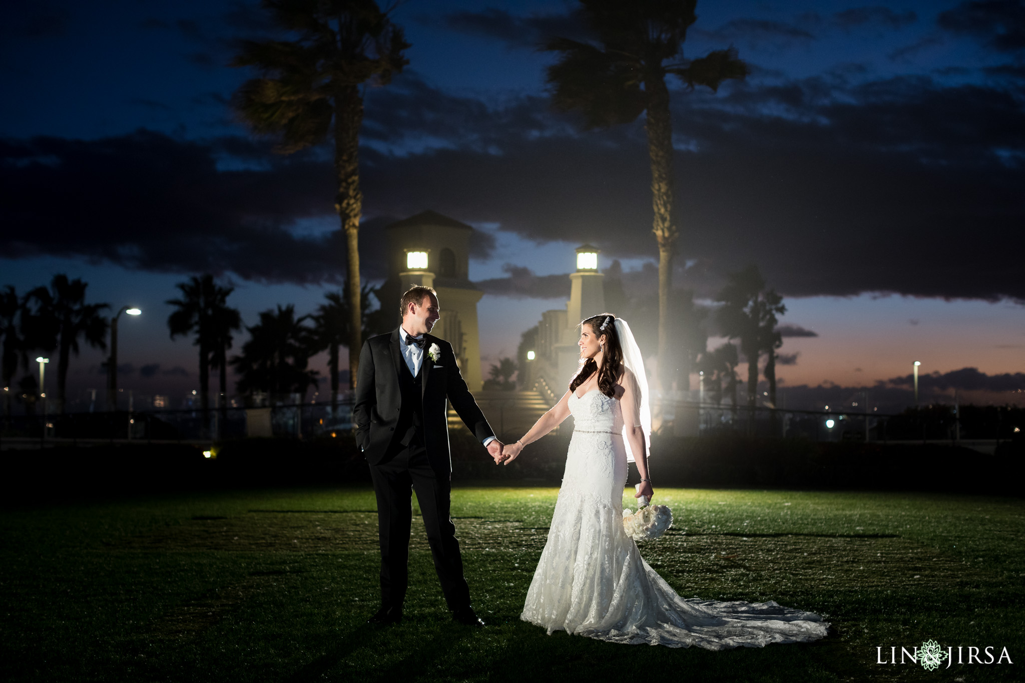 09-huntington-beach-hyatt-regency-wedding-photography