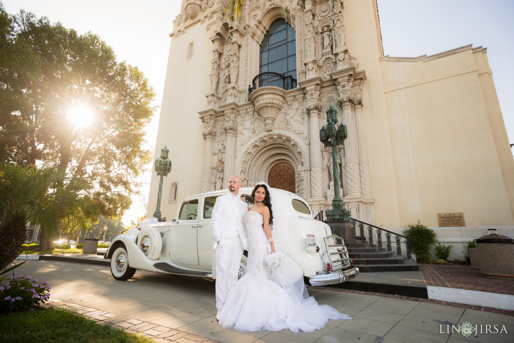 10-Glenoaks--Ballroom-LA-Banquets-Wedding-Photographer