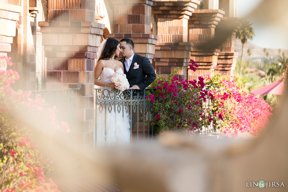 11-mission-inn-riverside-wedding-photography