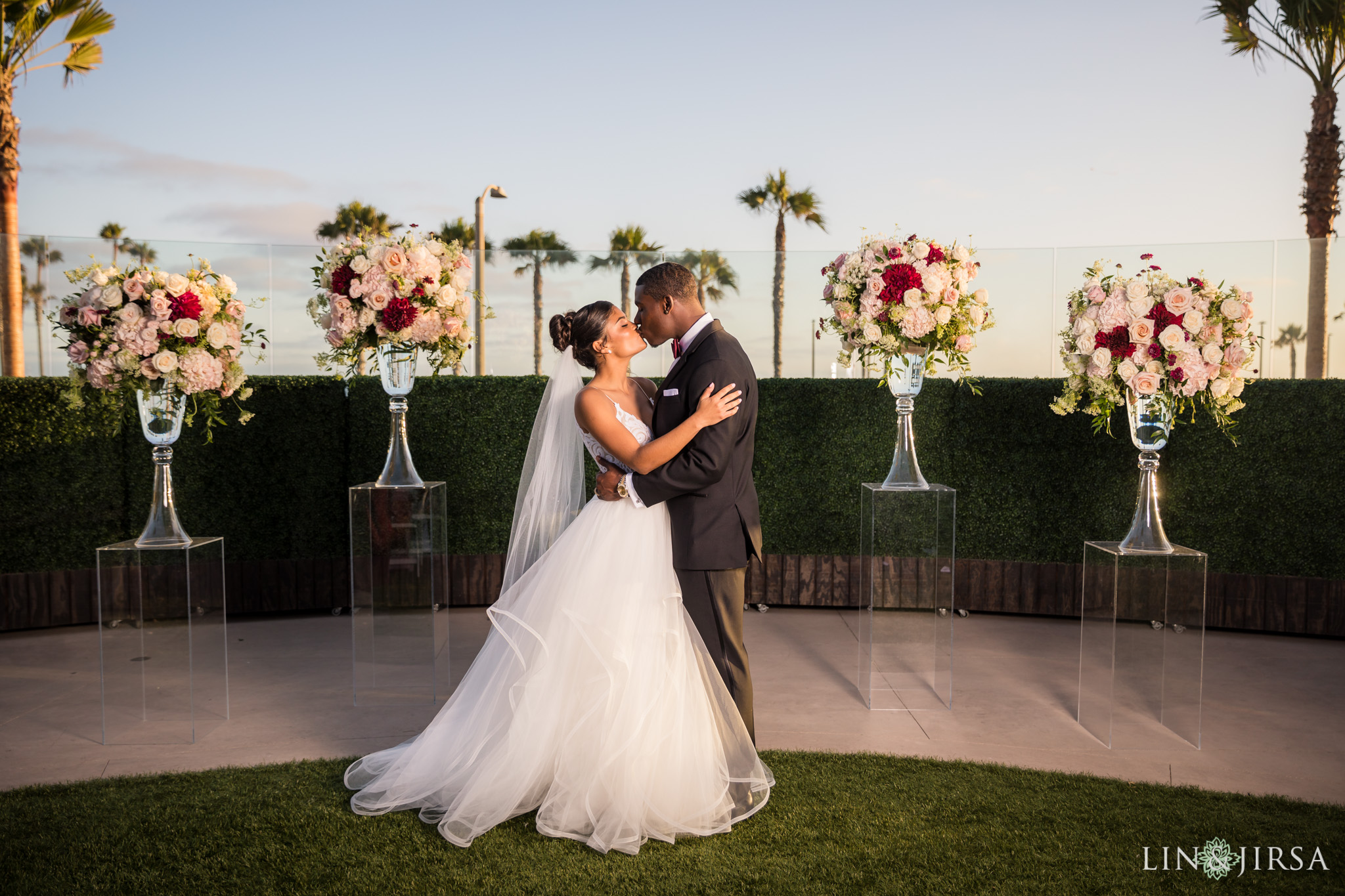 11 hilton waterfront beach resort huntington beach wedding photography 1