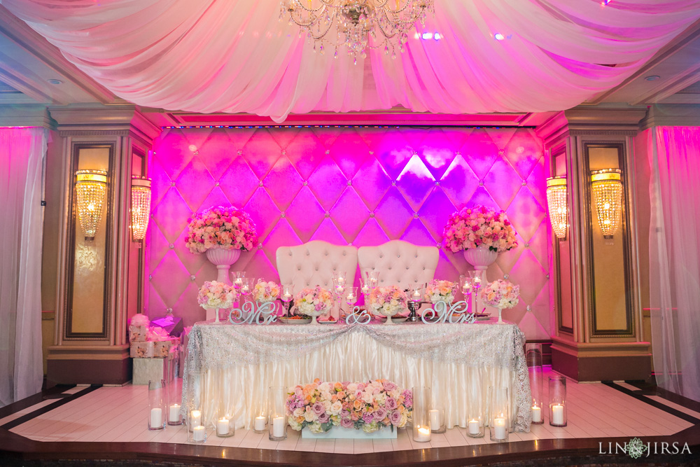 12-Glenoaks--Ballroom-LA-Banquets-Wedding-Photographer