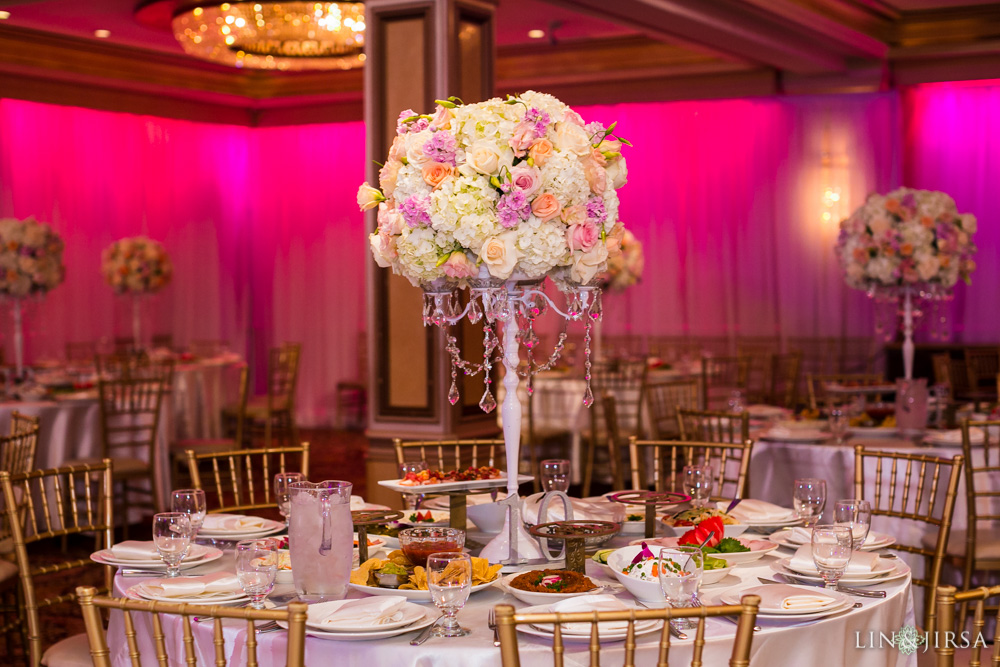 13-Glenoaks--Ballroom-LA-Banquets-Wedding-Photographer