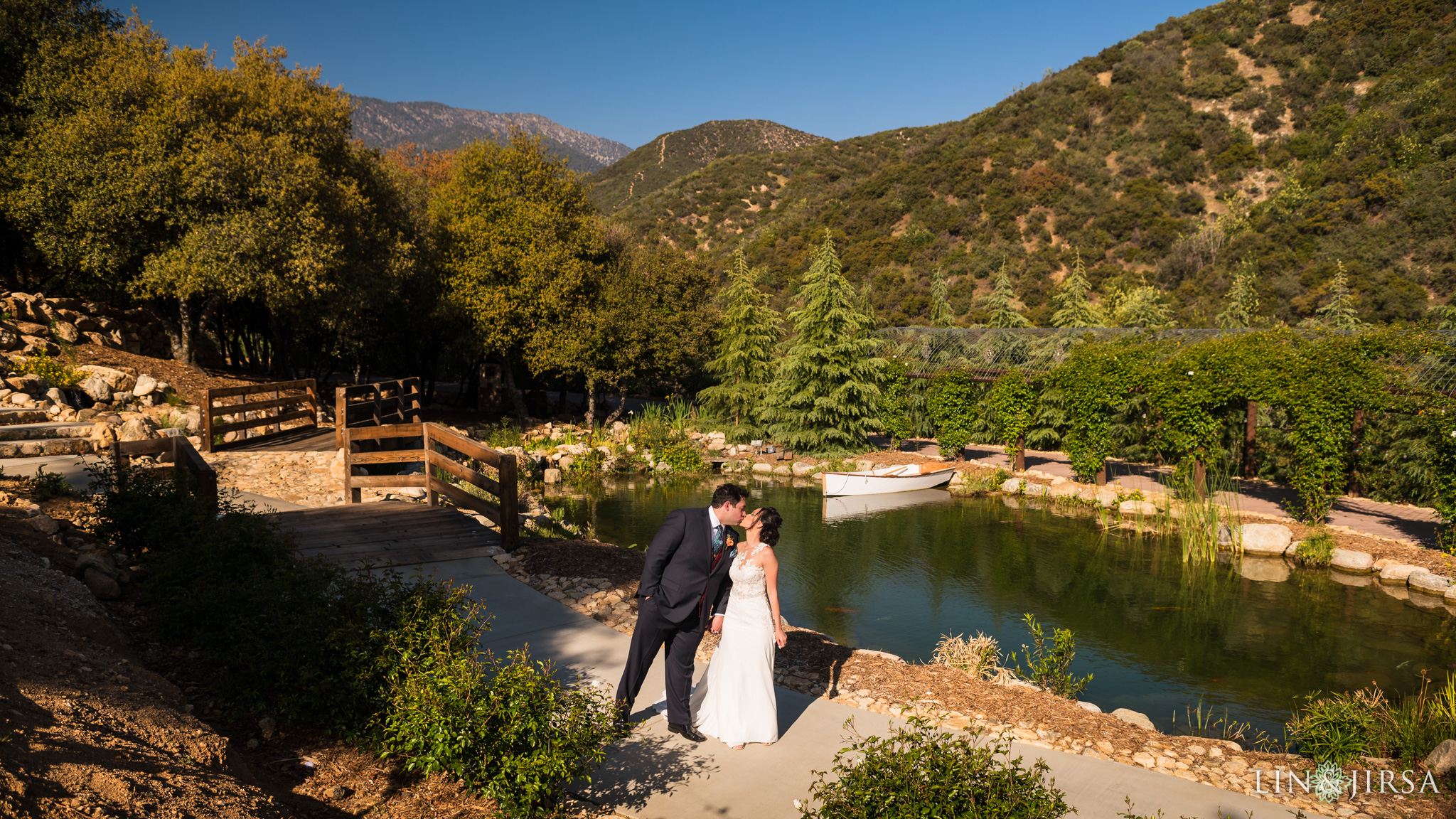15 serendipity garden oak glen wedding photography