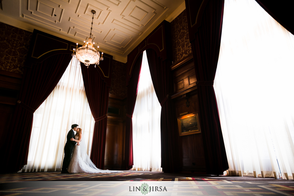 16 the los angeles athletic club los angeles wedding photographer couple session photos