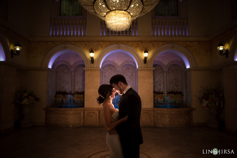 16Renaissance-Banquet-Hall-Los-Angeles-Wedding-Photography