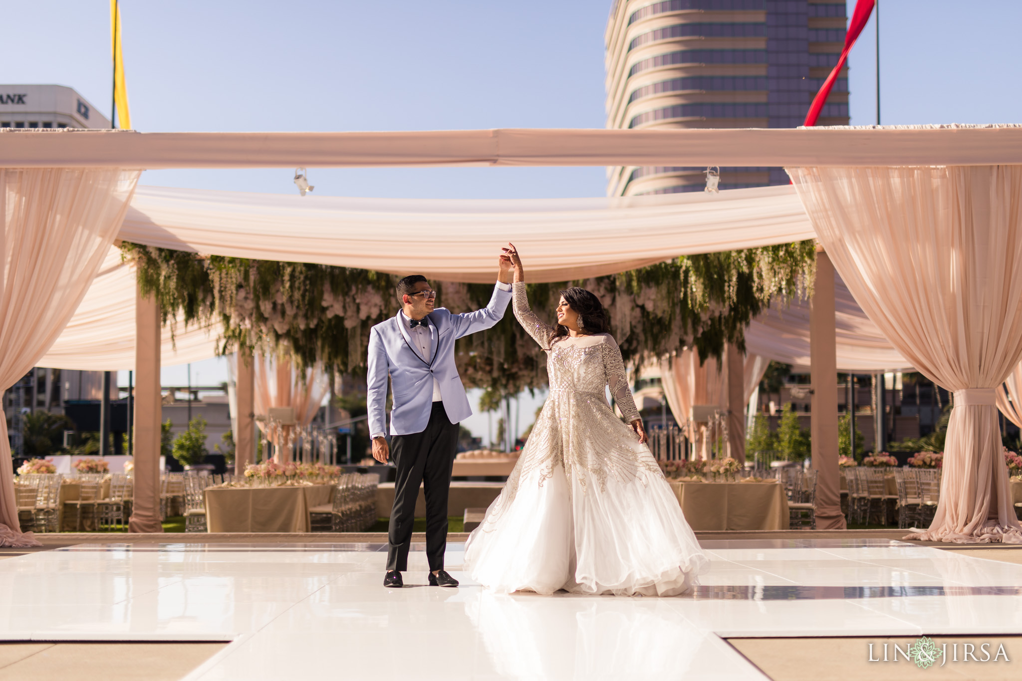 21 long beach performing arts center indian wedding reception photography