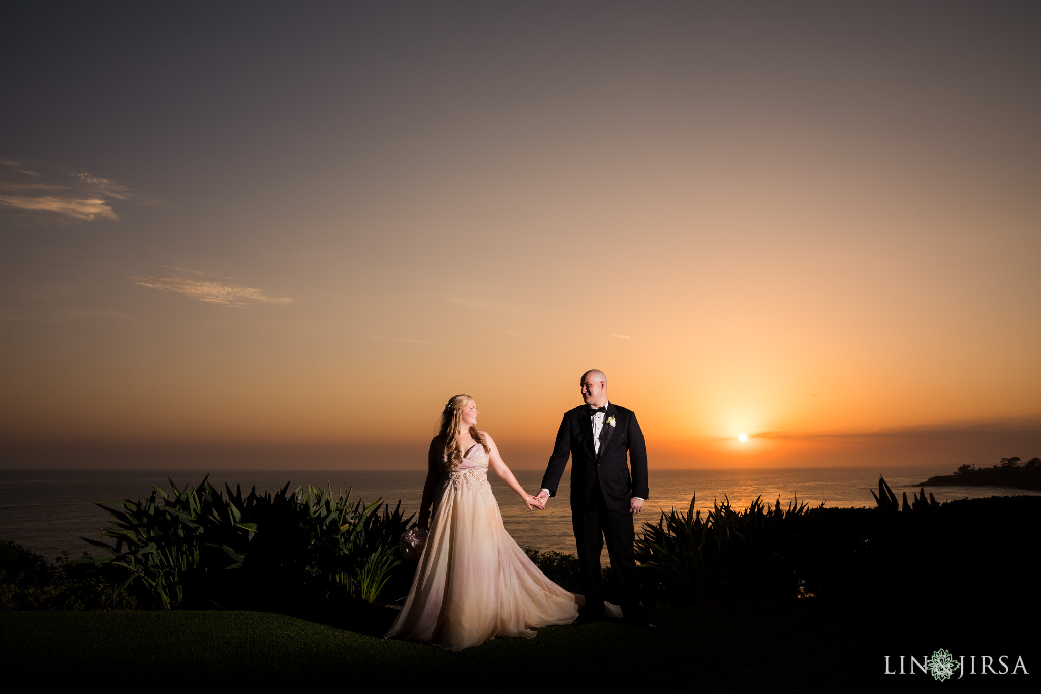29 ritz carlton laguna niguel sunset wedding photography
