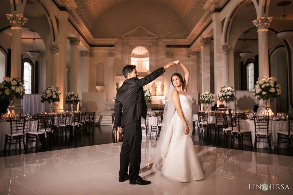 Los Angeles wedding photography at Vibiana converted cathedral downtown