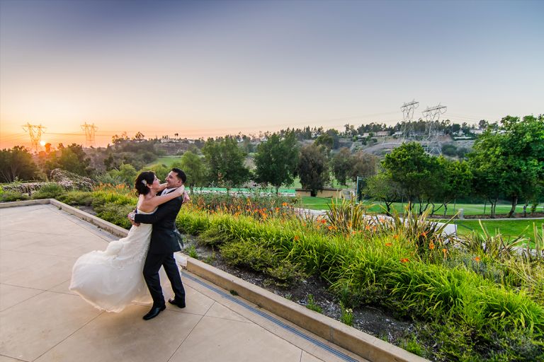The Clubhouse at Anaheim Hills Golf Course wedding venue
