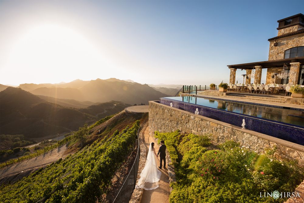 Berlanti and Jessica, partner with Lin and Jirsa Photography to photograph engagement photos with a couple at the Malibu Rocky Oaks Estate, during sunrise