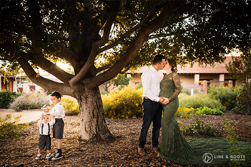 Line and Roots Maternity Photography