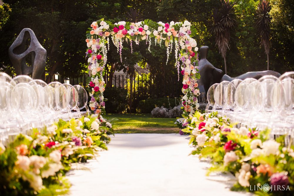 Lavish wedding ceremony at the San Diego Museum of Art in San Diego, photographed by Lin and Jirsa Los Angeles