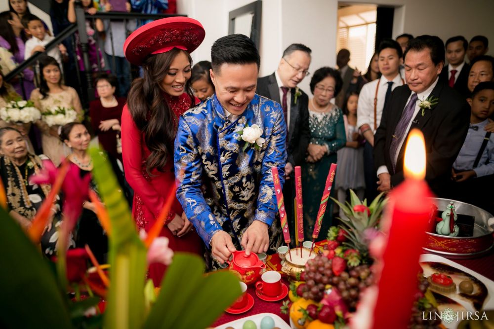 Orange County Vietnamese Chinese wedding photographer tea ceremony Westminster Garden Grove