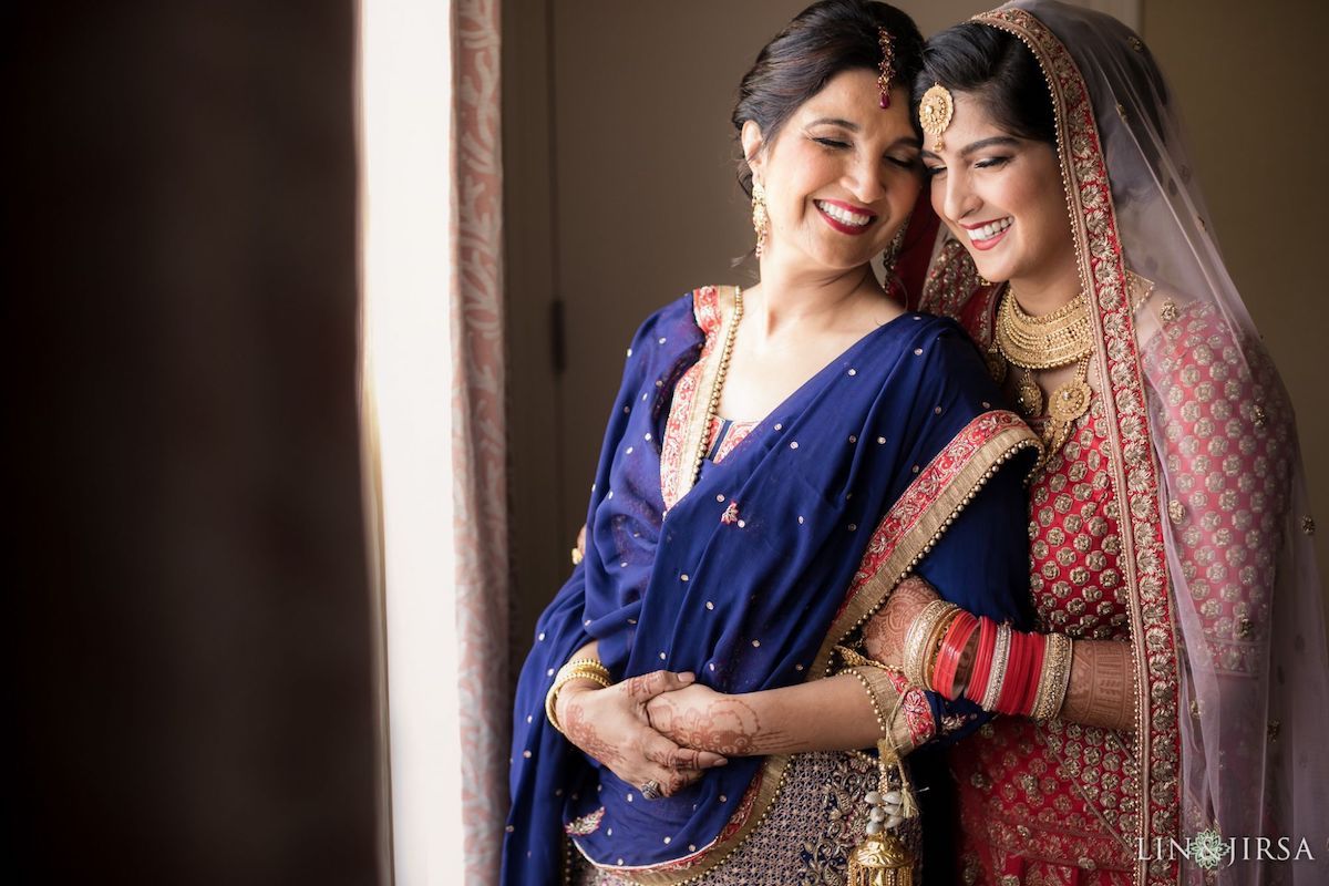 Mother's expression seeing her daughter in her bridal look for the first time
