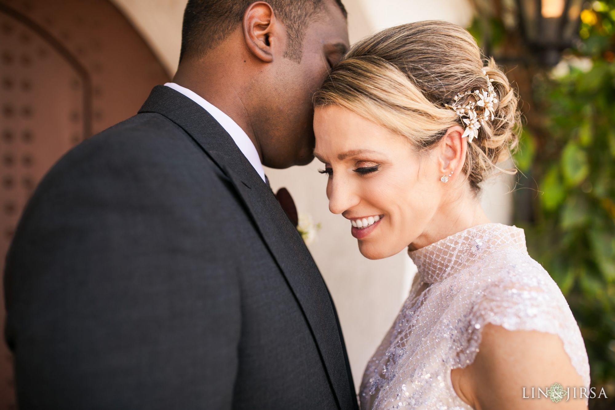 casa romantica san clemente wedding photography portrait smiling