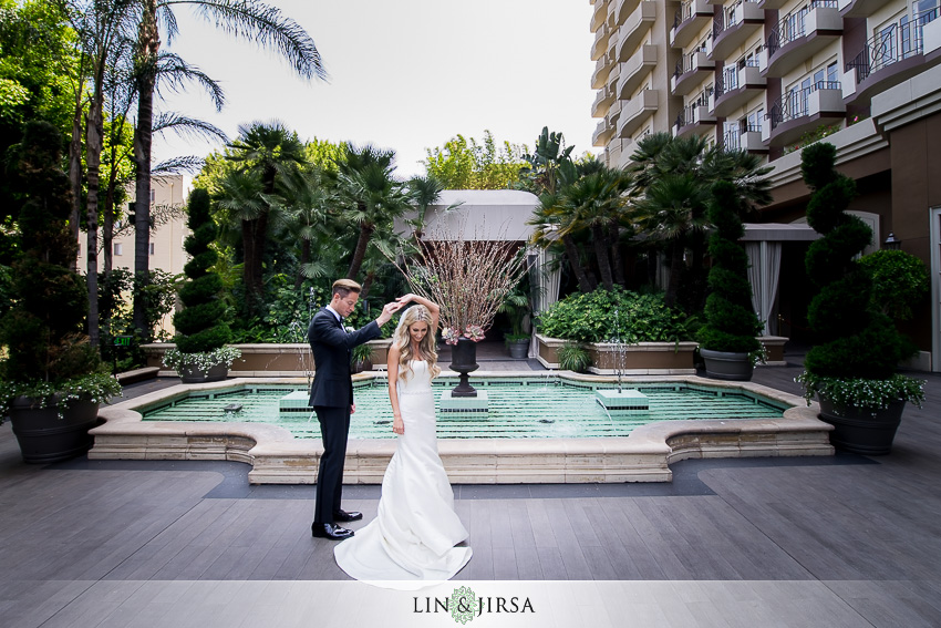 four seasons los angeles at beverly hills wedding photographer couple