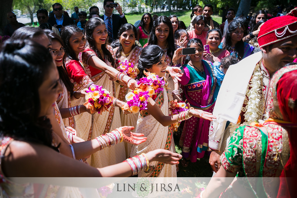 joota-chupai-hindu-wedding-tradition