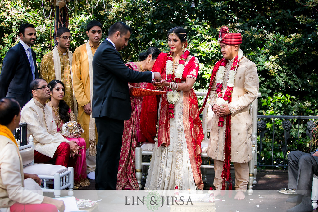 laaja-homam-hindu-marriage-ritual