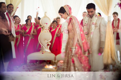 mangal-phere-hindu-wedding-ceremony